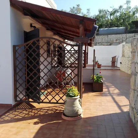 Valle Degli Ulivi 公寓 维耶斯泰