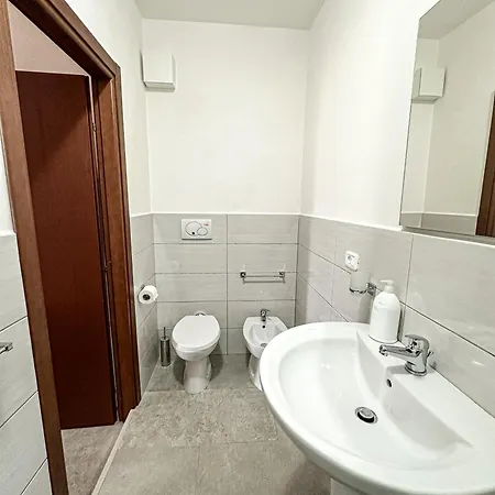 Valle Degli Ulivi * 维耶斯泰