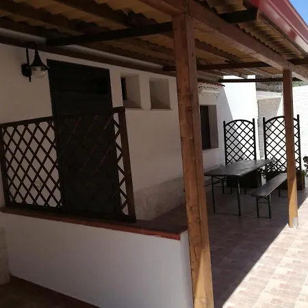 Valle Degli Ulivi * 维耶斯泰