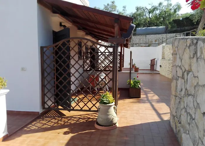 Valle Degli Ulivi شقة فيستَ